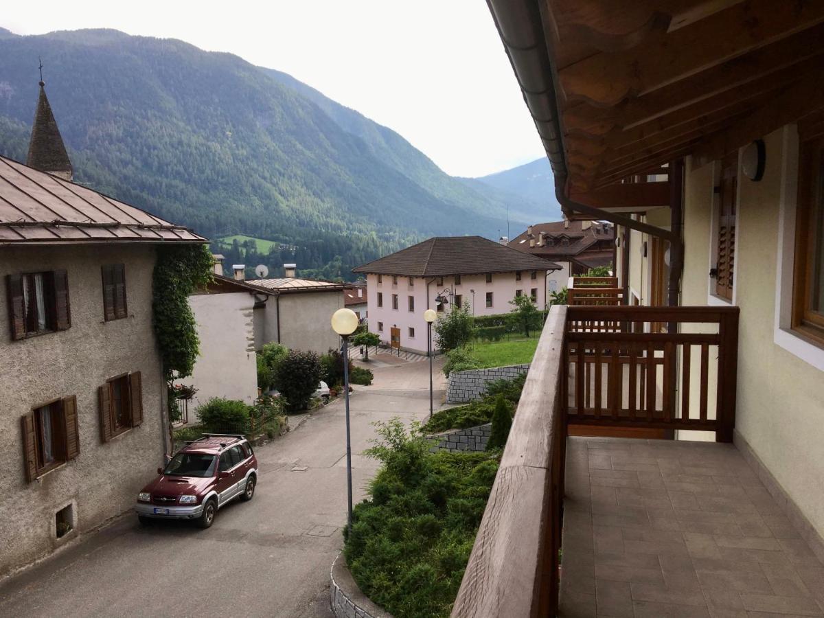 Ferienwohnung Mansarda Con Giardino Val Di Sole Trentino Terzels Exterior foto